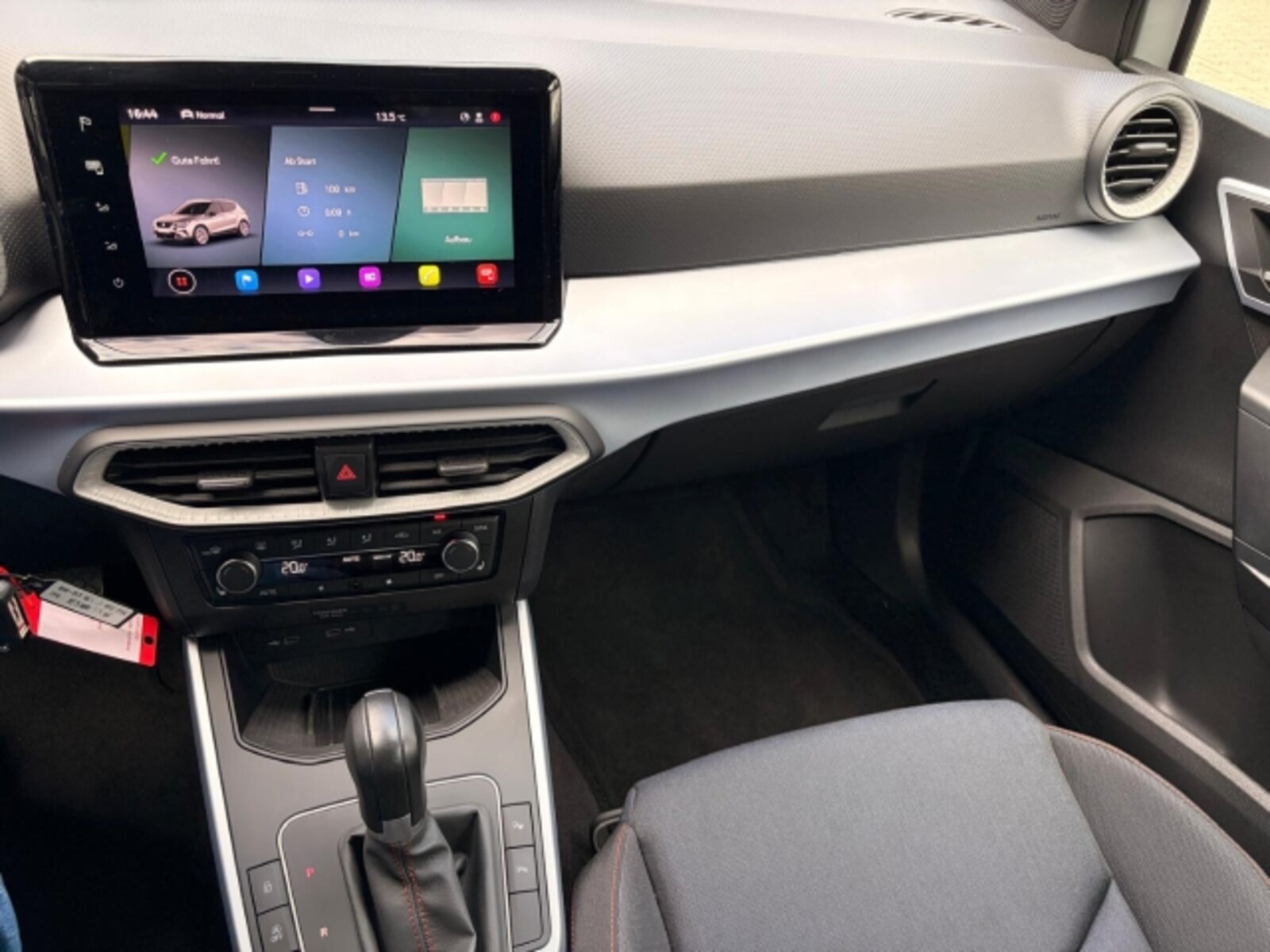 SEAT Arona – Bild 15