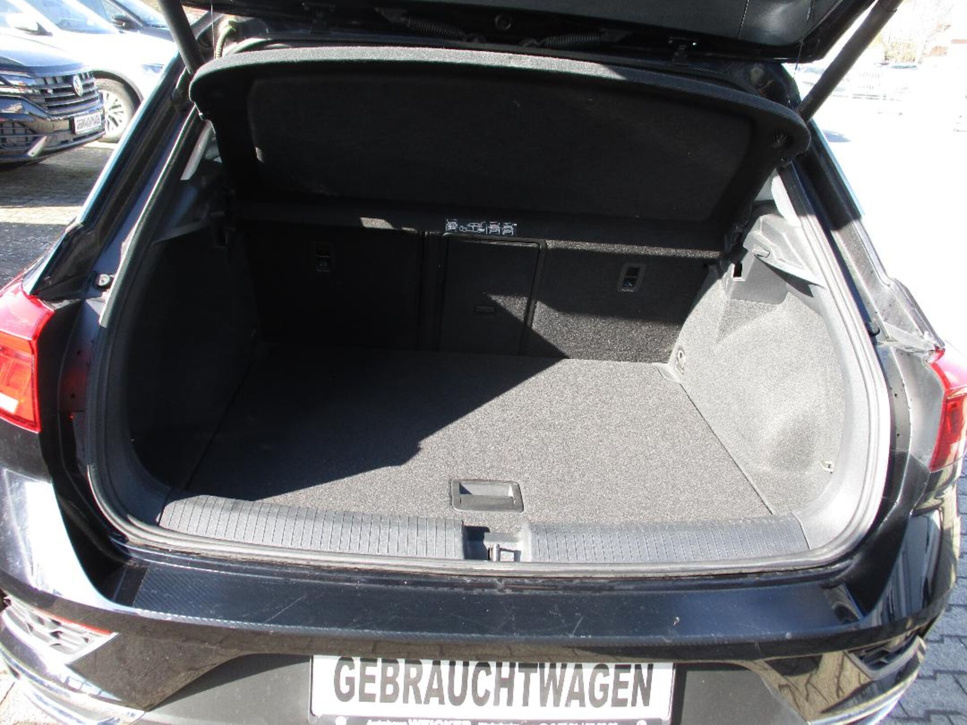Volkswagen T-Roc United