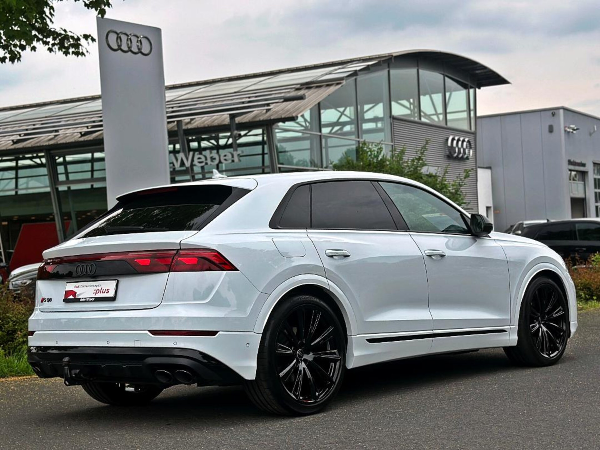 Audi SQ8 SUV