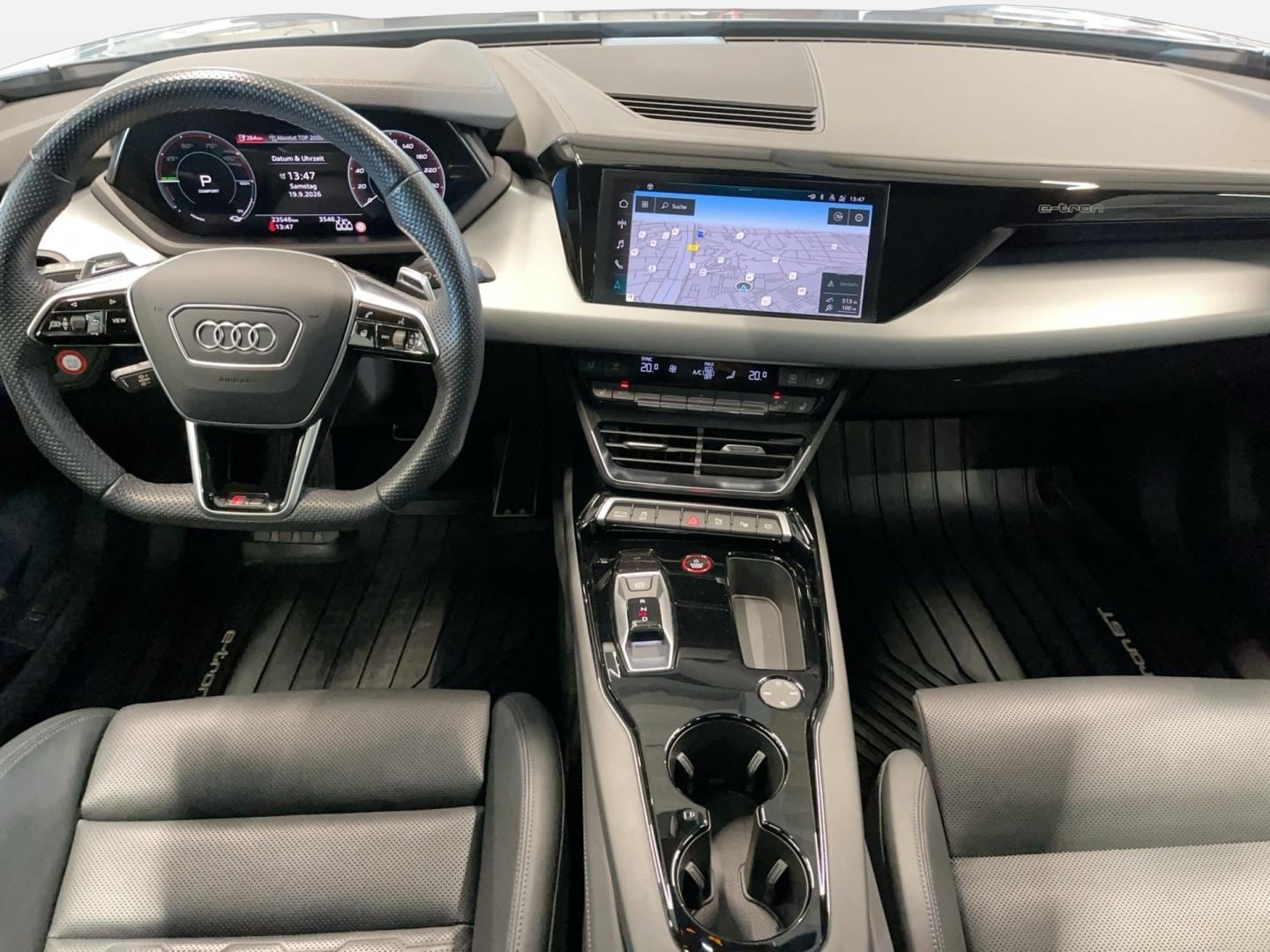 Bild über Audi RS e-tron GT e-tron quattro - für weitere Informationen kontaktieren Sie den Audi Partner