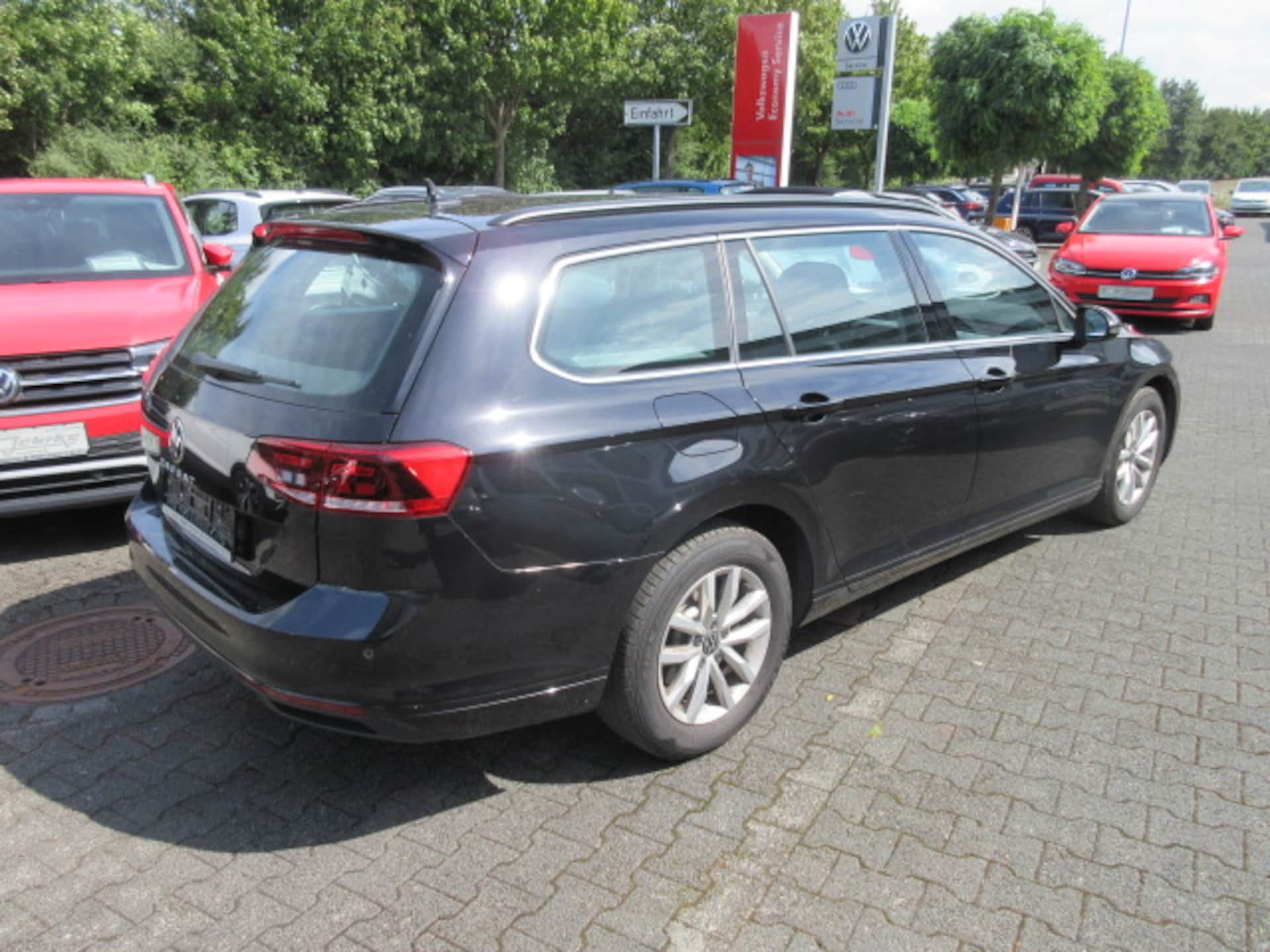 Volkswagen Passat Variant Business
