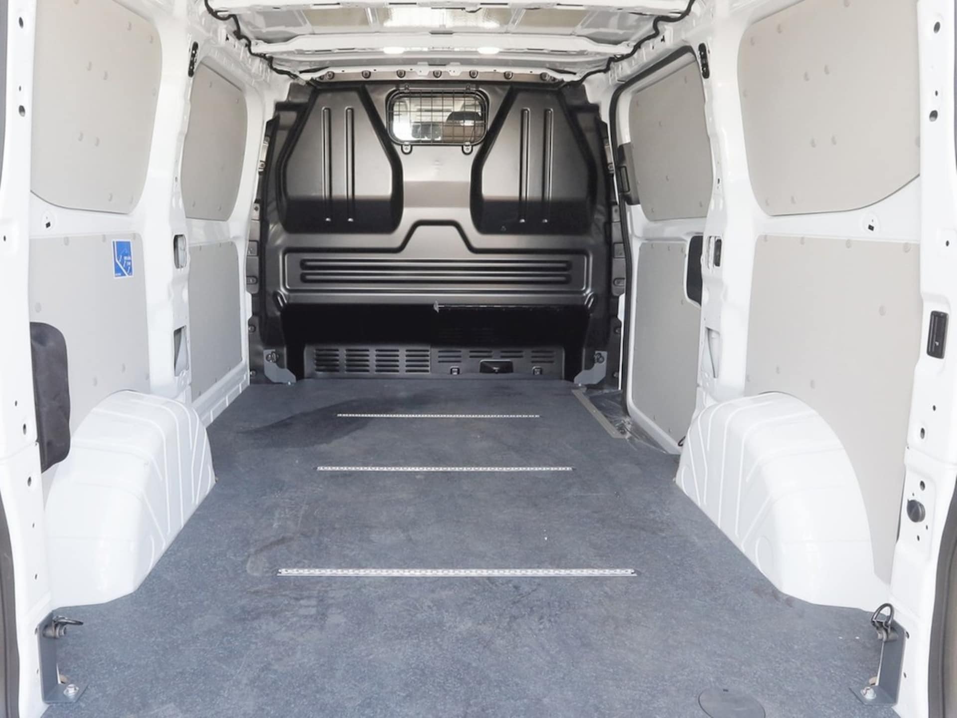 Volkswagen Transporter Kasten kurzer Radstand