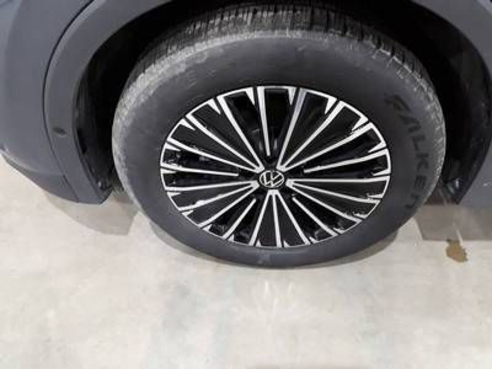 Volkswagen Tiguan – Bild 8