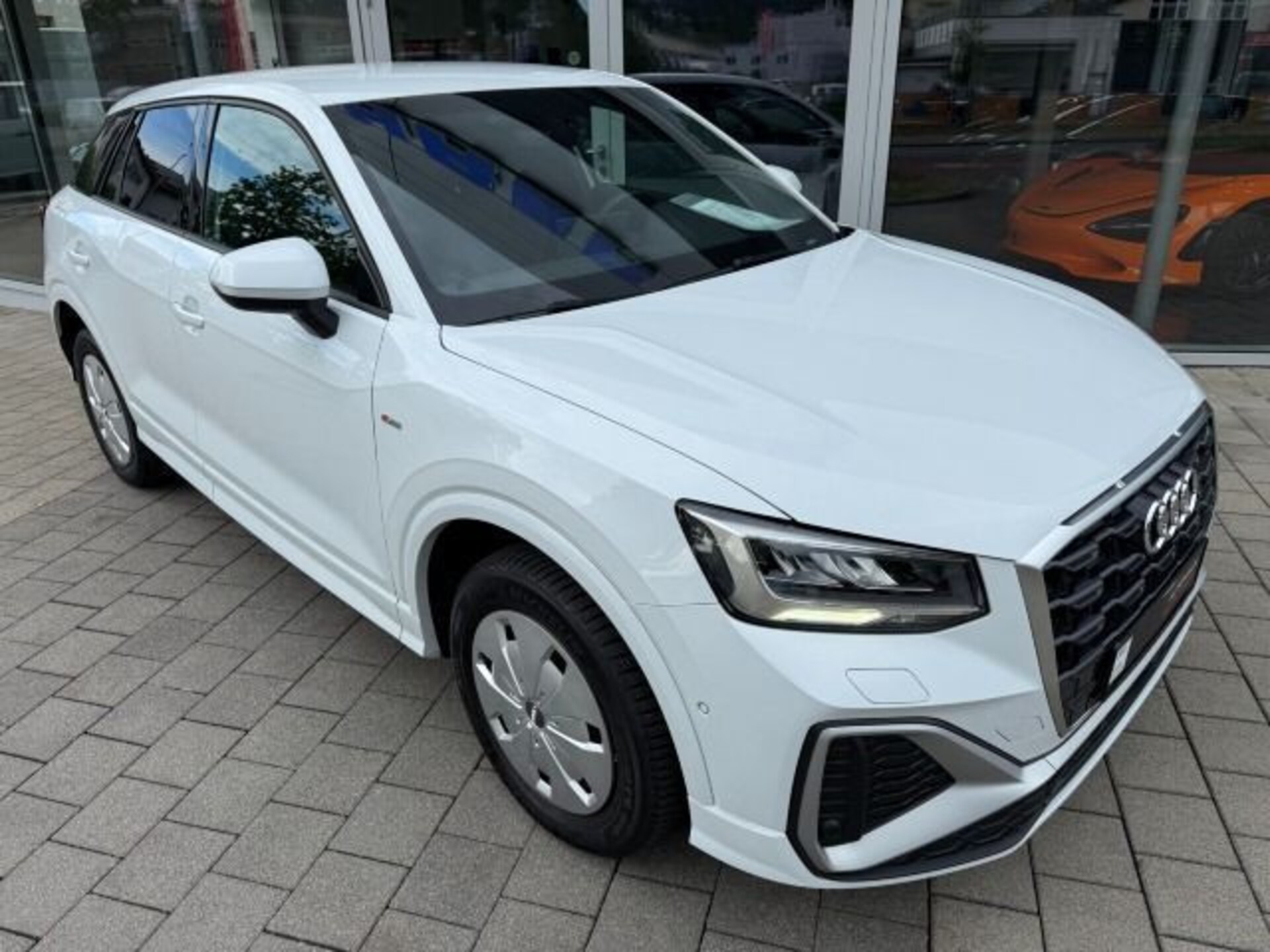 Audi Q2 S line