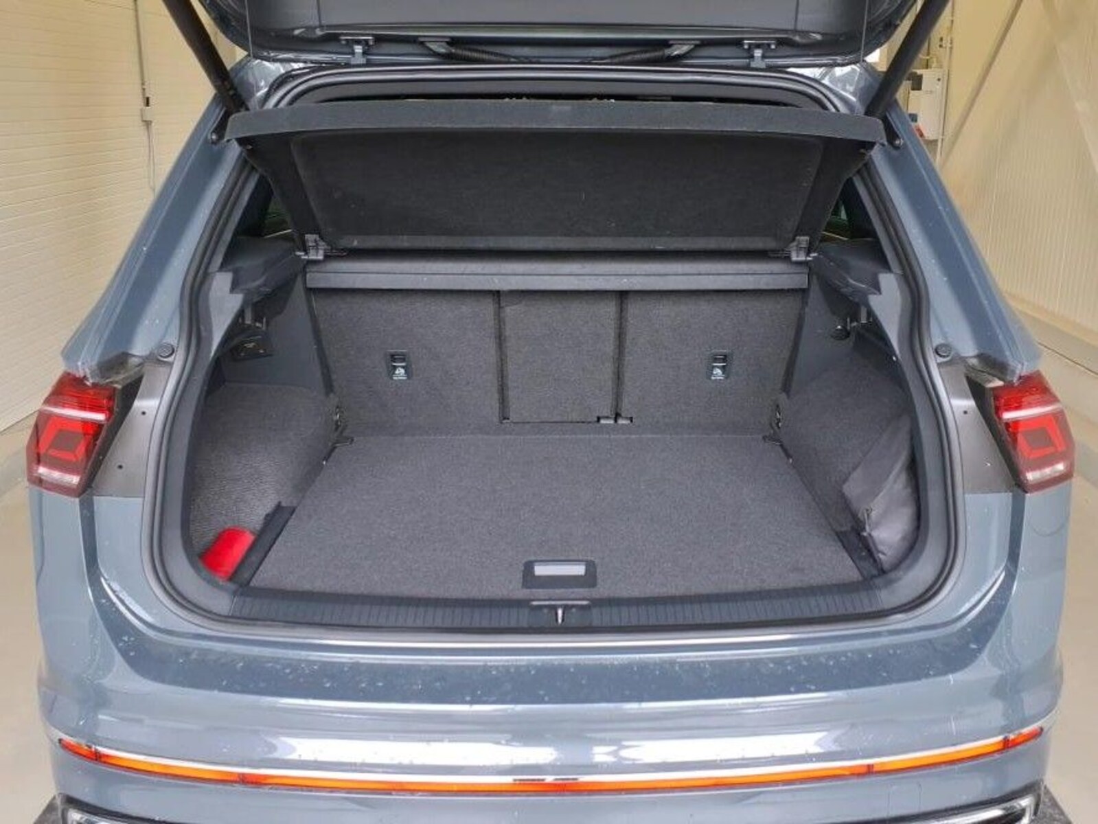 Volkswagen Tiguan – Bild 8