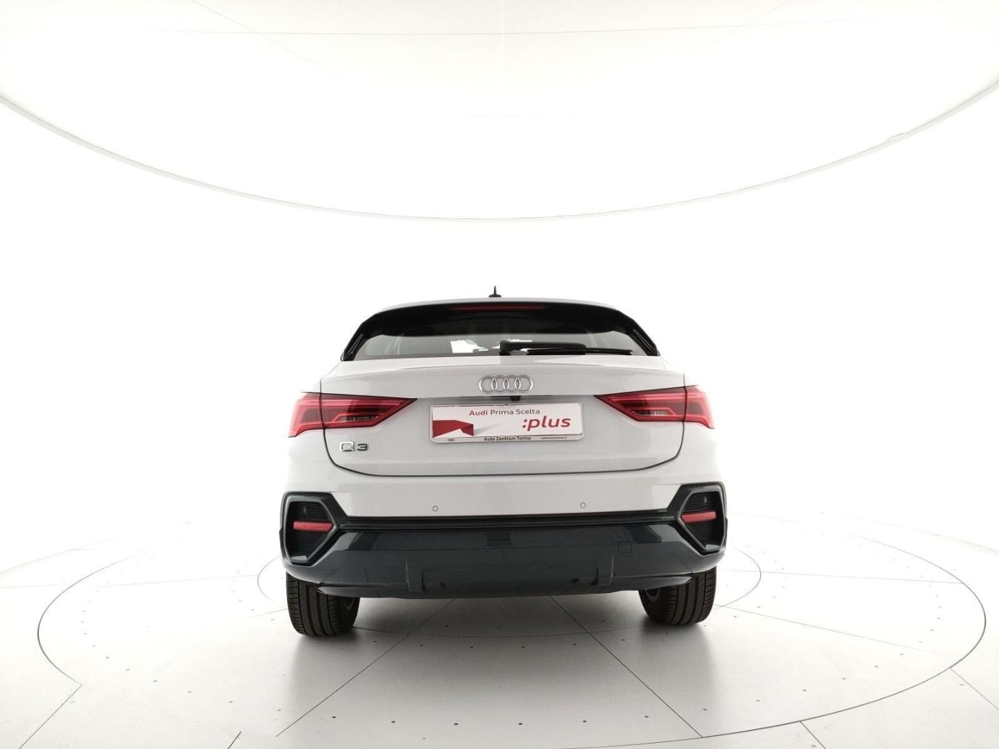 Immagine di Audi Q3 Sportback Business Plus 35 TFSI 110 kW (150 PS) S tronic - Vista: for more details contact your dealer