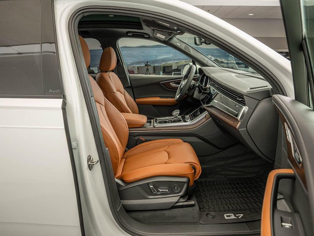 2026 Audi Q7 Prestige - Photo 37