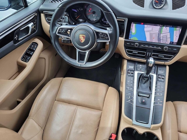 2020 Porsche Macan