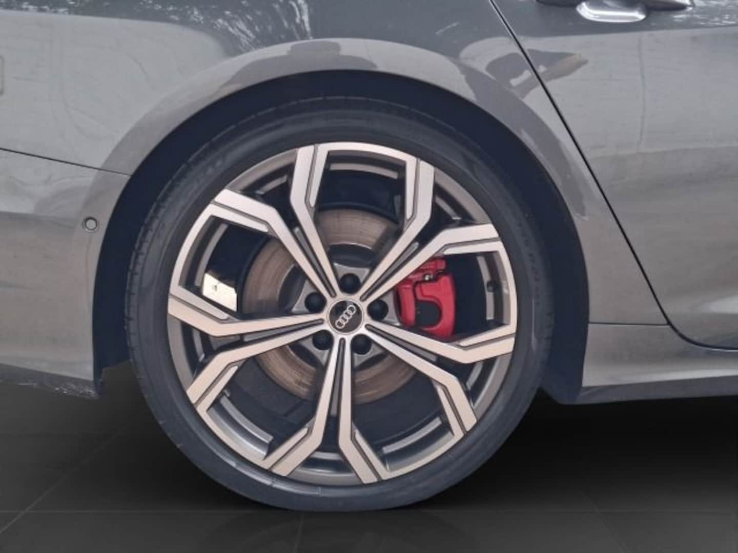 Bild über Audi S6 Avant TDI quattro tiptronic - für weitere Informationen kontaktieren Sie den Audi Partner