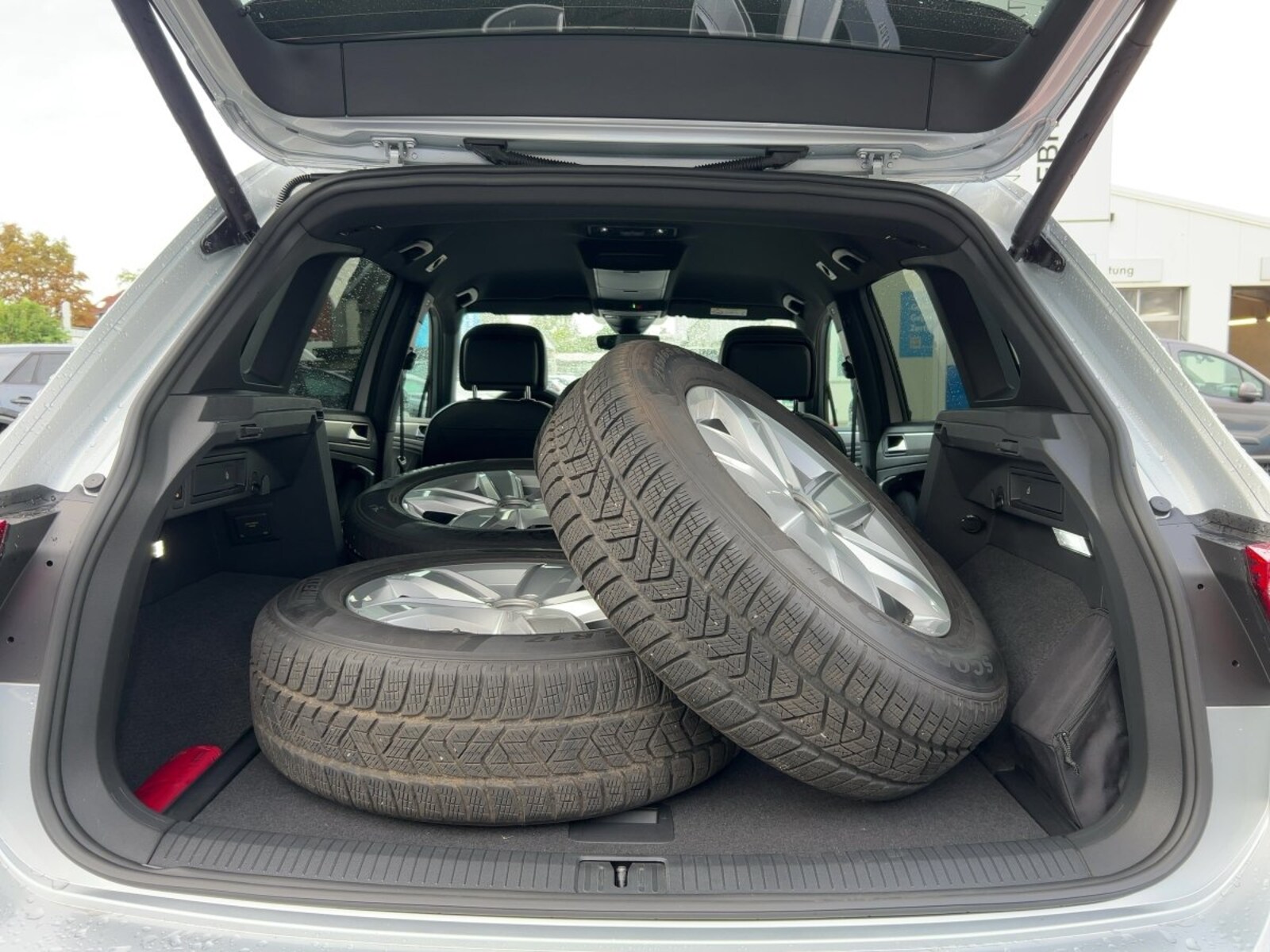 Volkswagen Tiguan – Bild 7