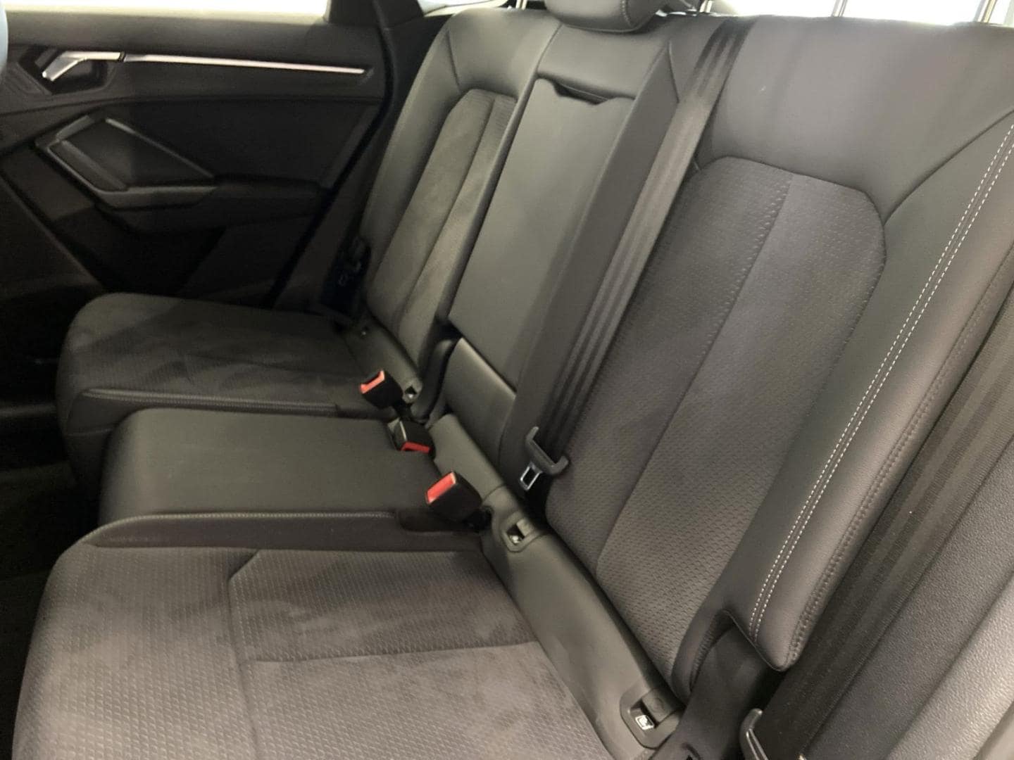 Bild über Audi Q3 Sportback S line 40 TDI quattro S tronic - für weitere Informationen kontaktieren Sie den Audi Partner