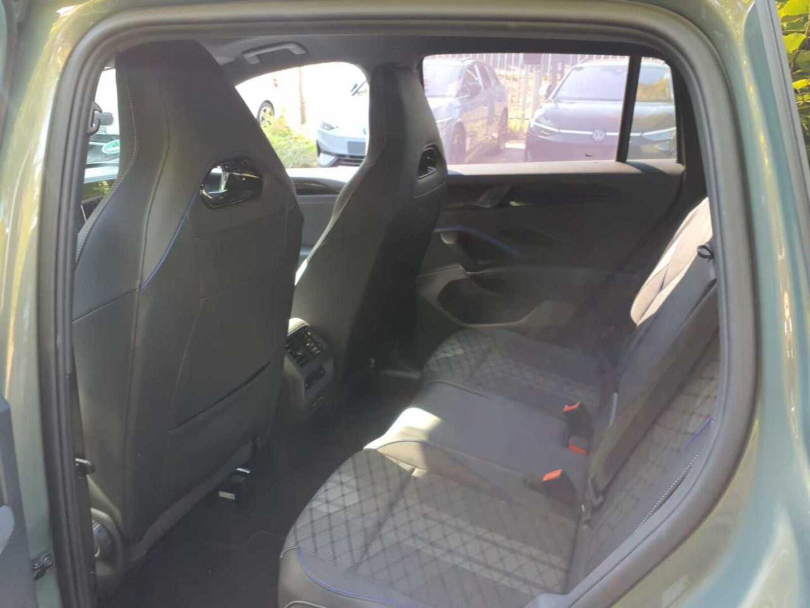 Volkswagen Tiguan – Bild 4