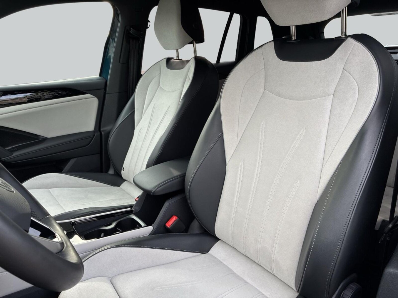 Volkswagen Tiguan – Bild 10