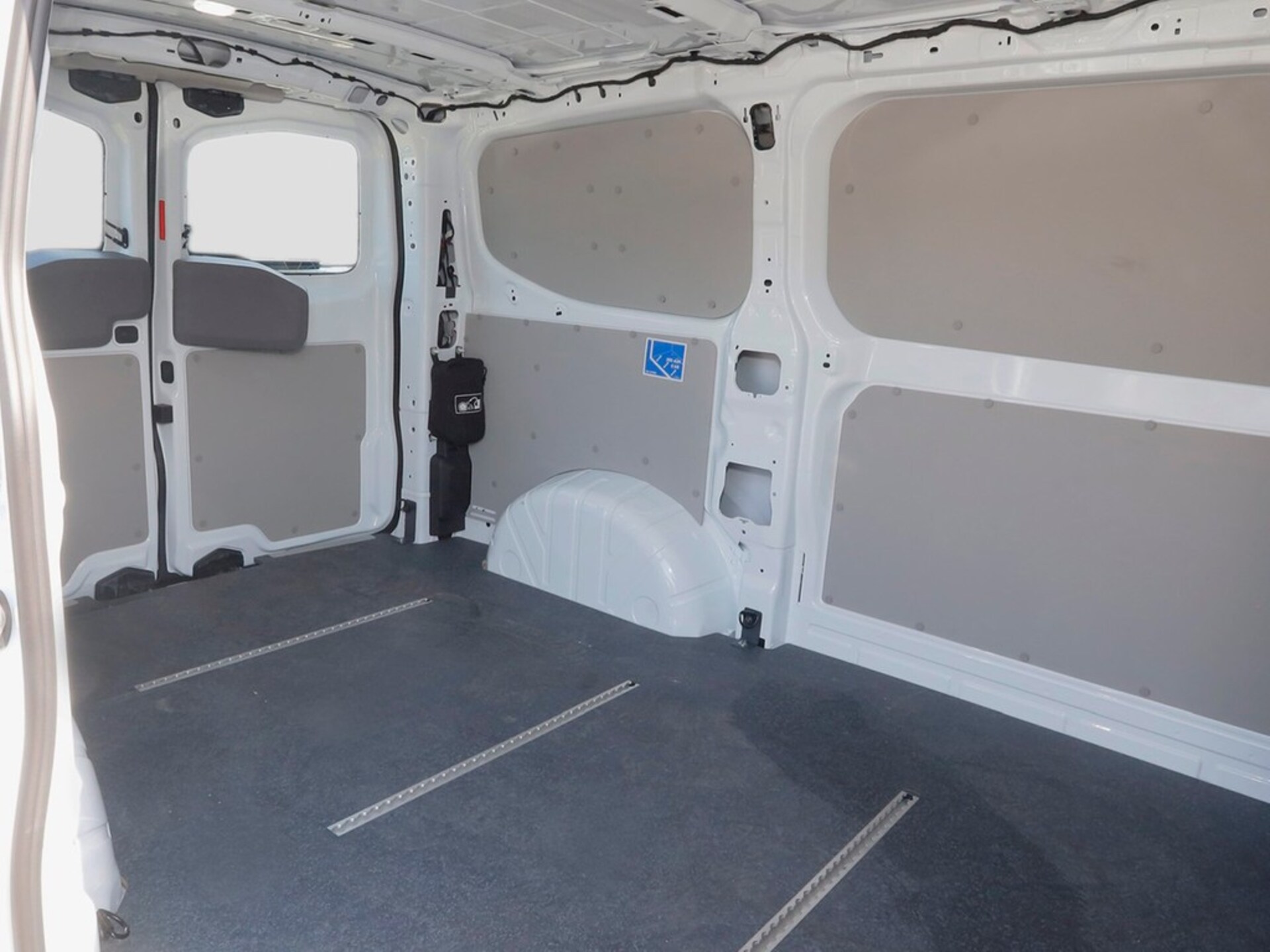 Volkswagen Transporter Kasten kurzer Radstand