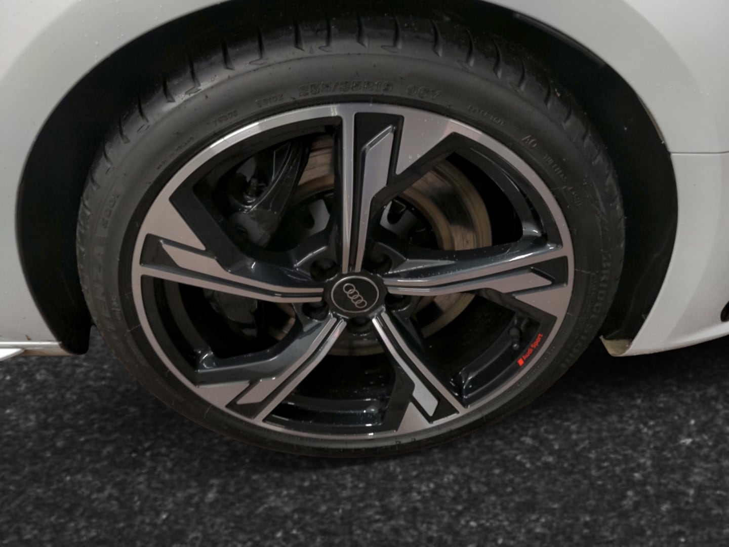 Bild über   - für weitere Informationen kontaktieren Sie den Audi Partner