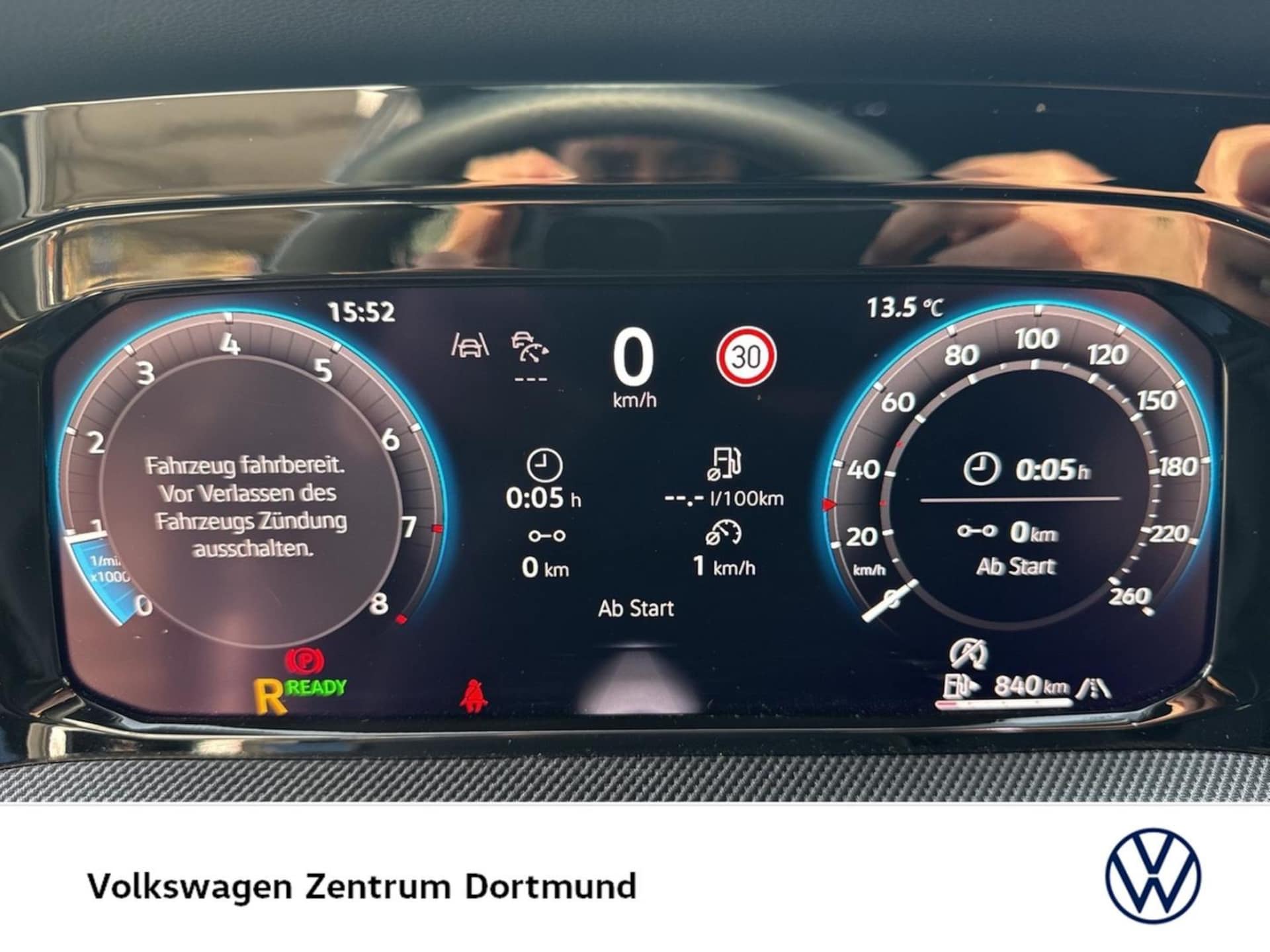 Volkswagen Golf R-Line