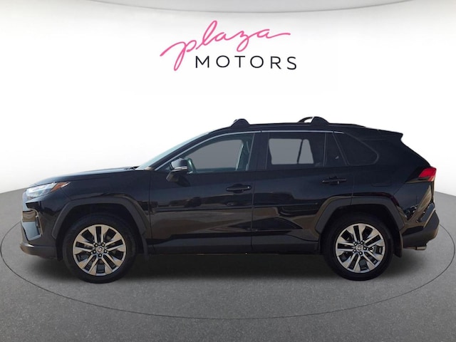 2022 Toyota RAV4 XLE Premium - Photo 8