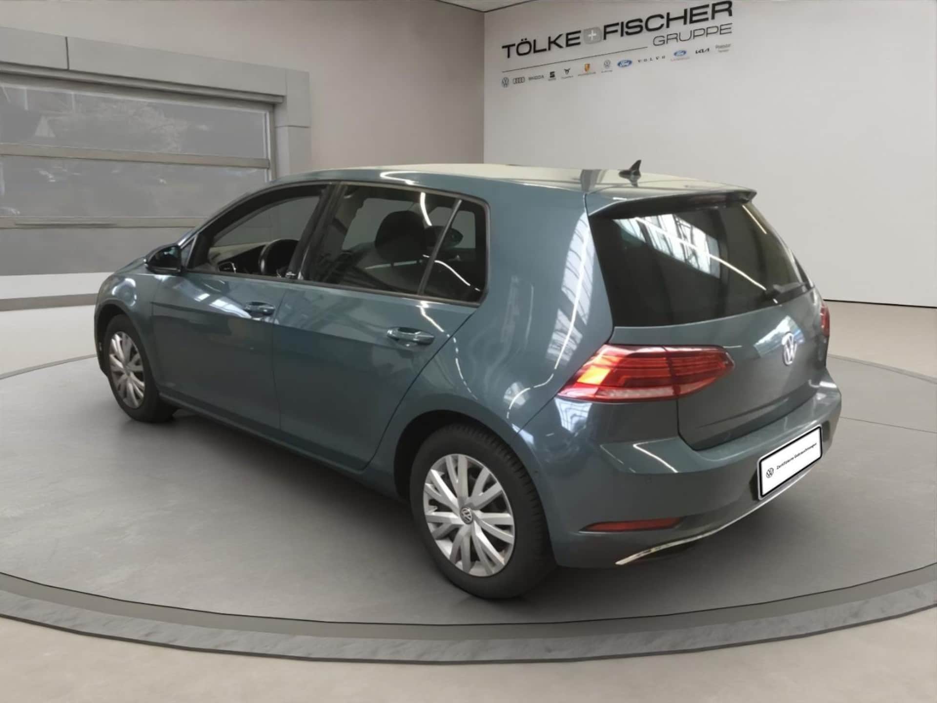 Volkswagen Golf IQ.DRIVE