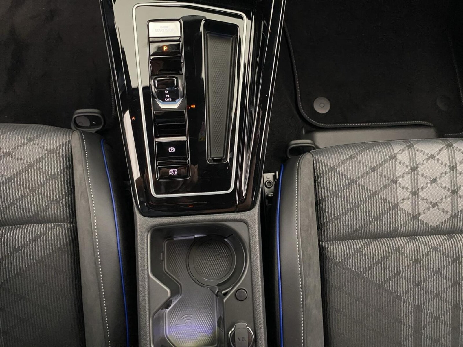 Volkswagen Golf – Bild 12