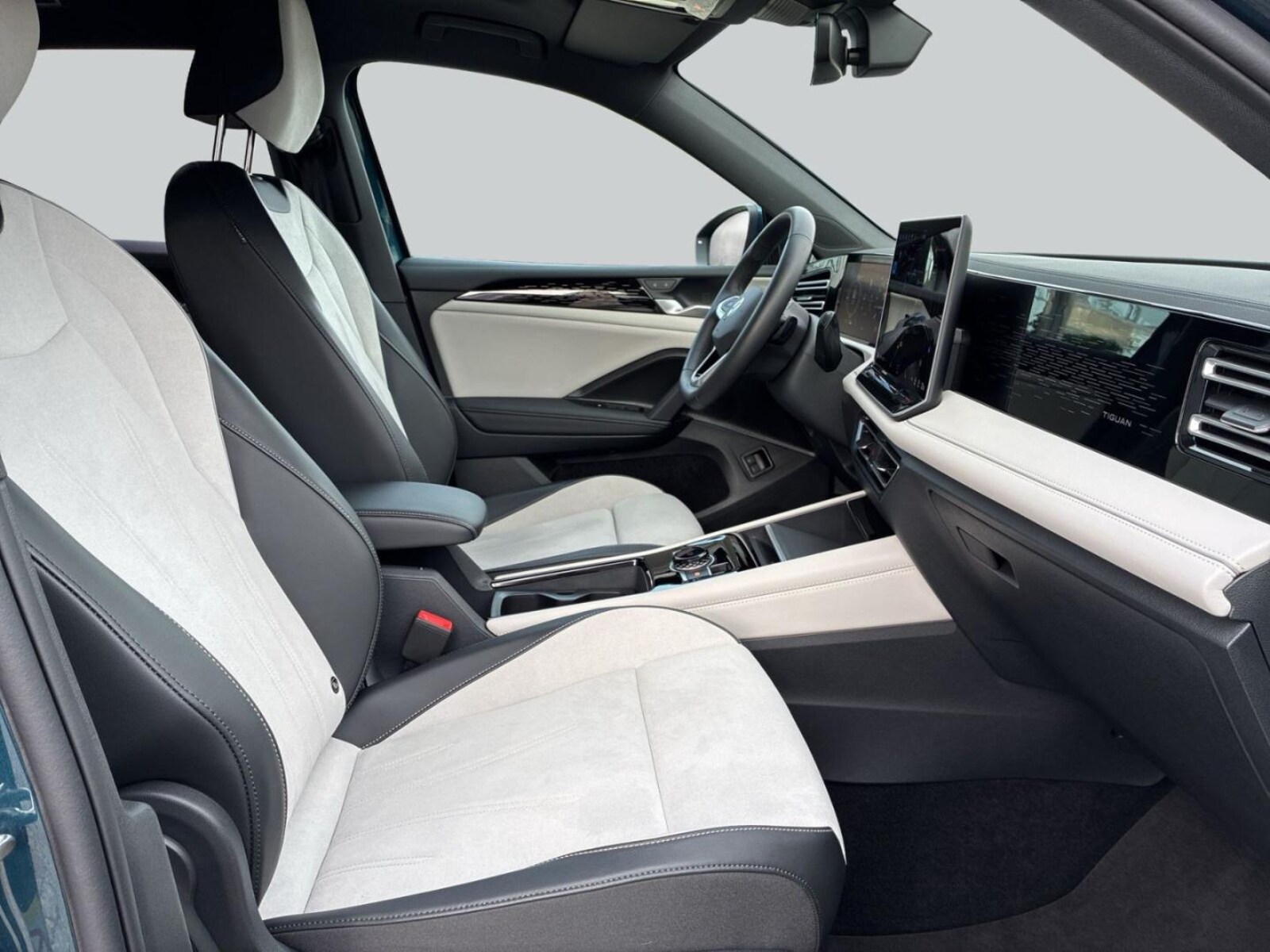 Volkswagen Tiguan – Bild 12