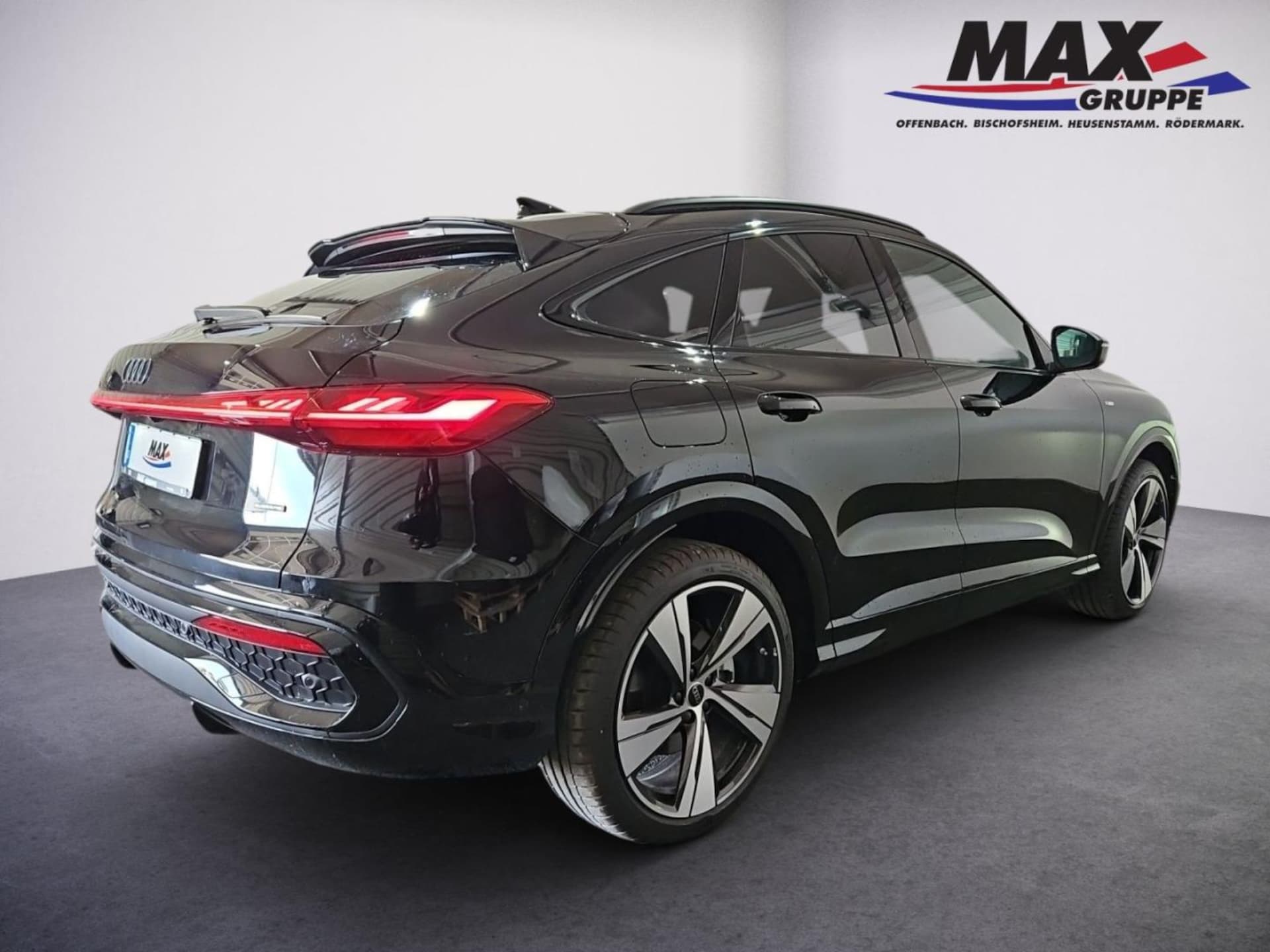 Audi Q5 Sportback edition one