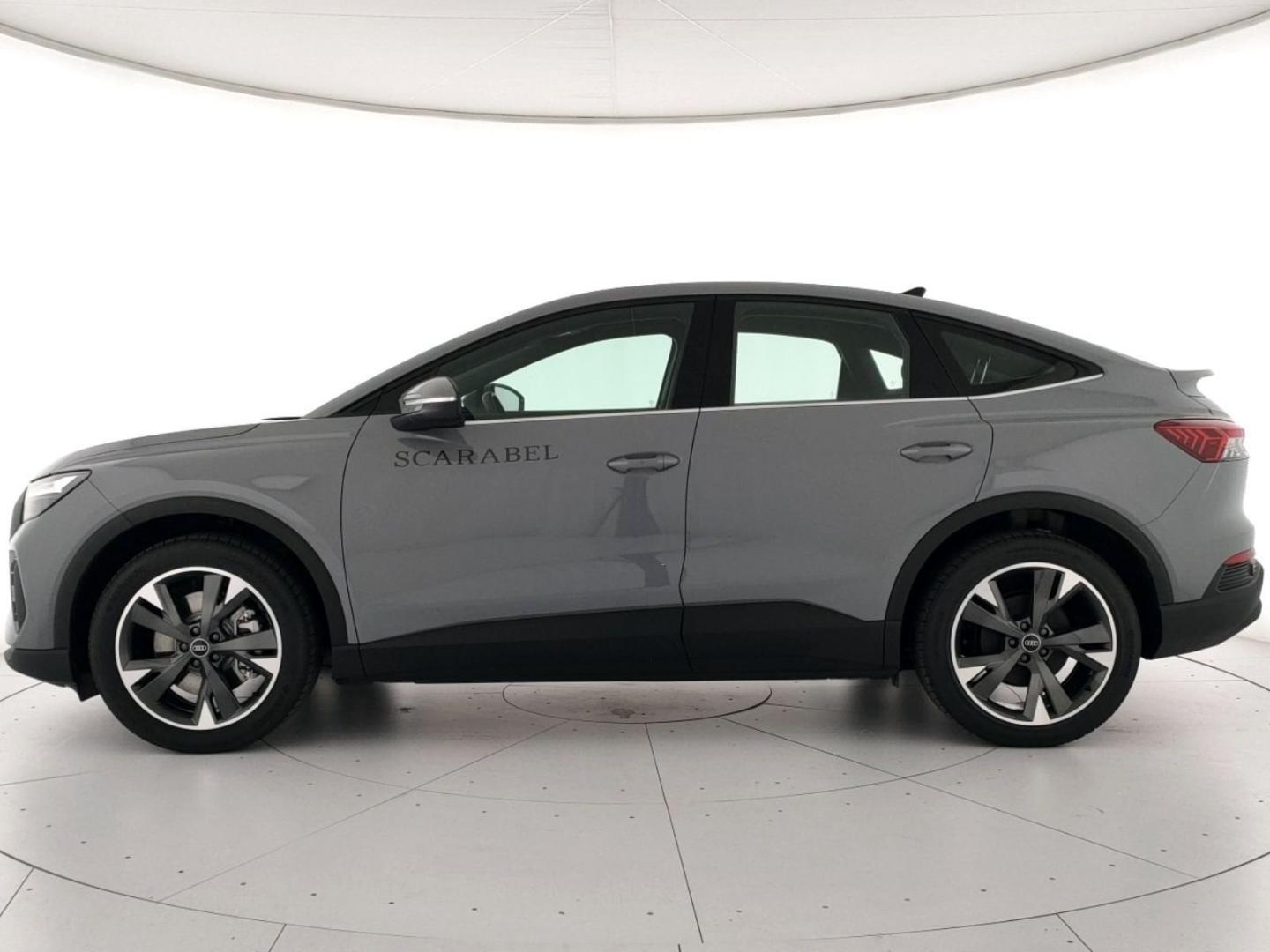 Immagine di Audi Q4 Sportback e-tron Business 45 e-tron 210,00 kW - Vista: for more details contact your dealer