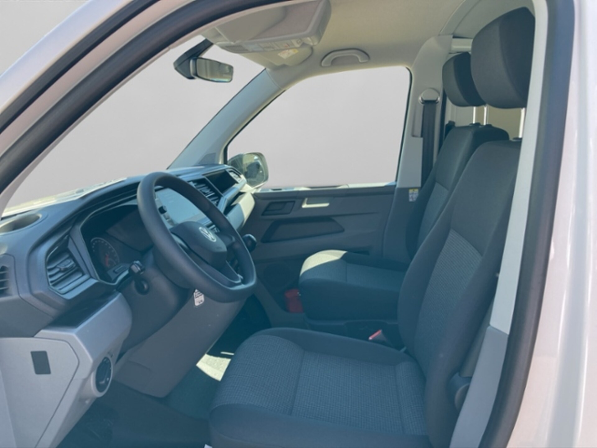 Volkswagen T6.1 Transporter Kasten langer Radstand