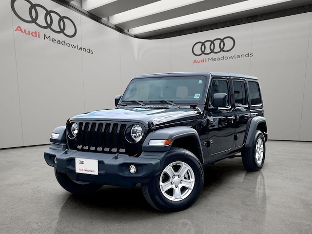 Photo of 2023 Jeep Wrangler