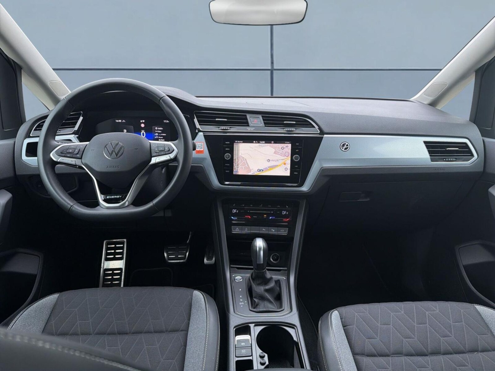 Volkswagen Touran – Bild 11