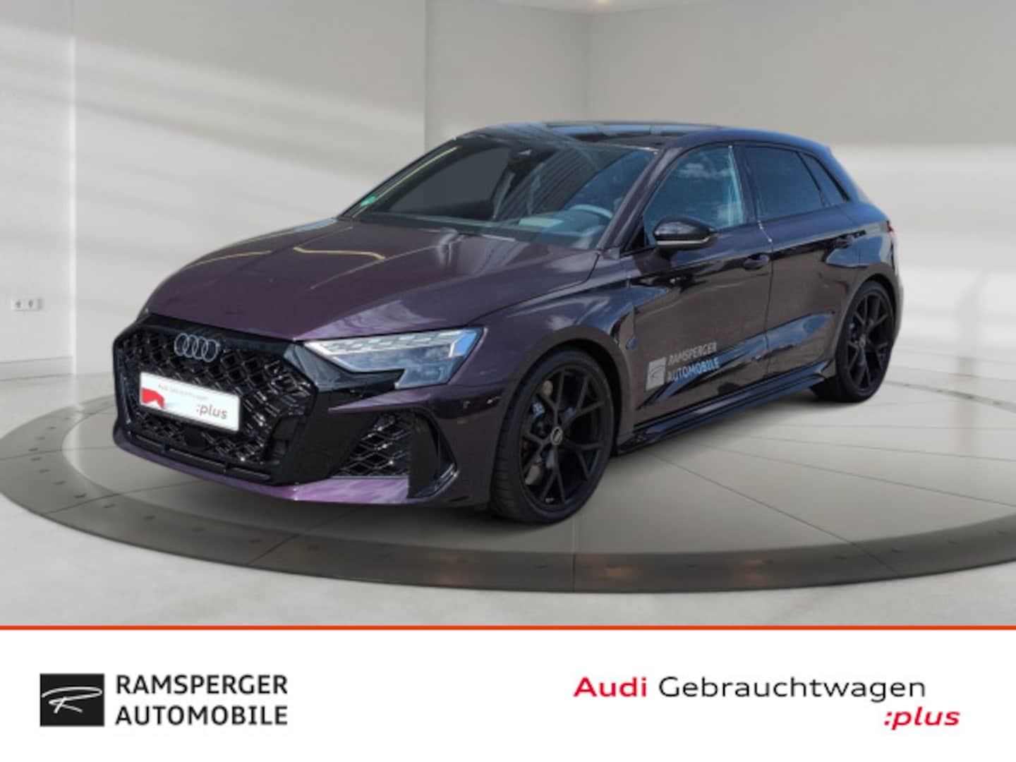Bild über Audi RS 3 Sportback TFSI quattro S tronic - für weitere Informationen kontaktieren Sie den Audi Partner