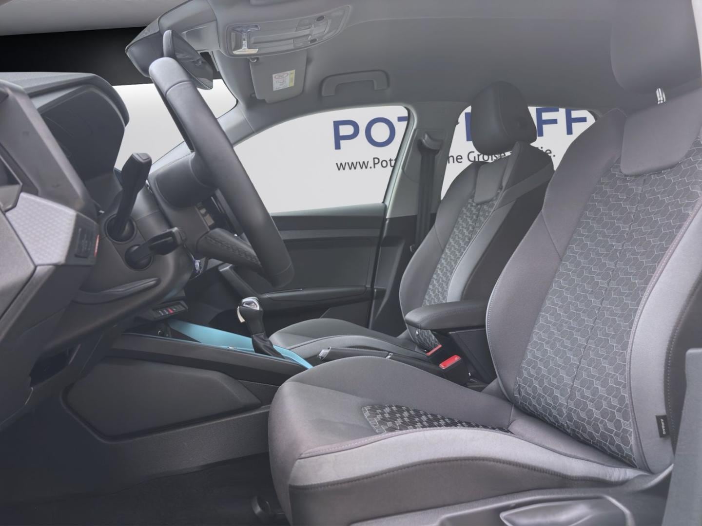 Bild über Audi A1 allstreet 35 TFSI S tronic - für weitere Informationen kontaktieren Sie den Audi Partner