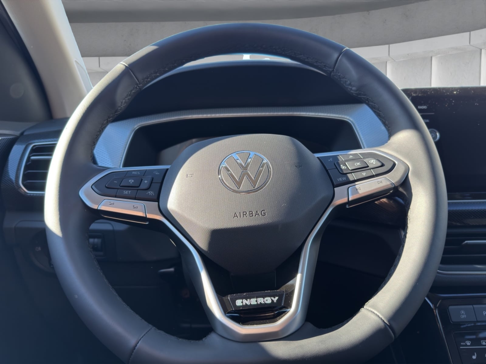 Volkswagen T-Cross – Bild 11