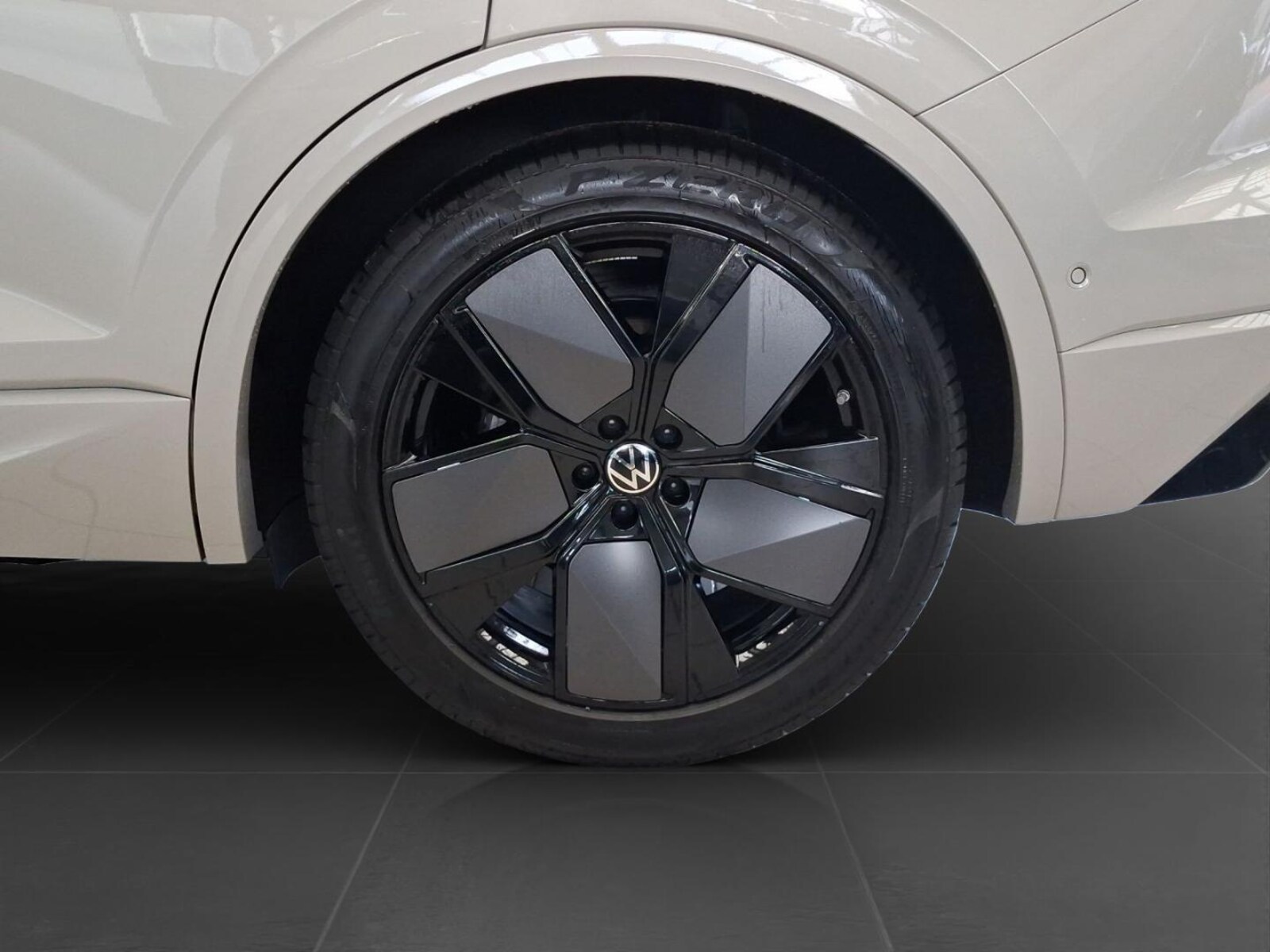 Volkswagen Touareg – Bild 18