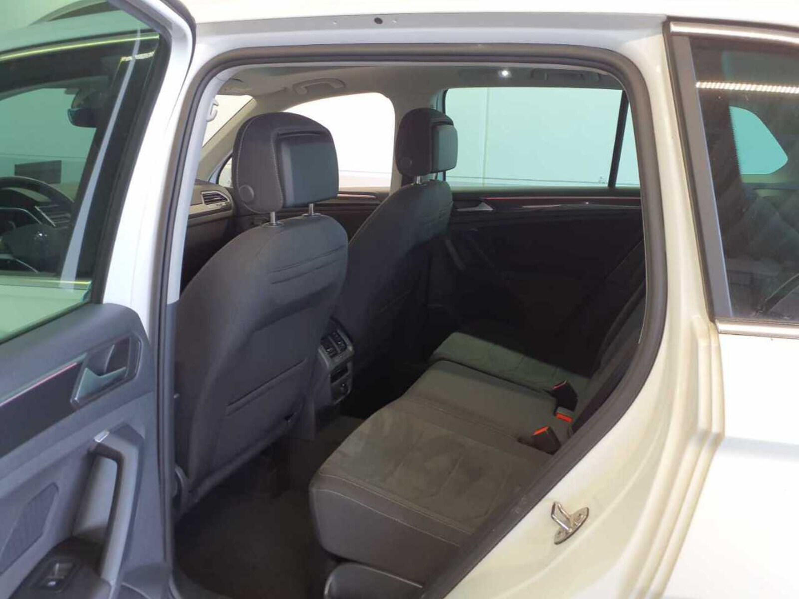Volkswagen Tiguan – Bild 4