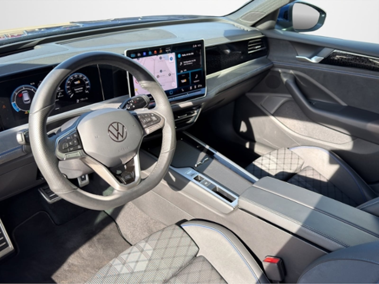 Volkswagen Passat – Bild 12