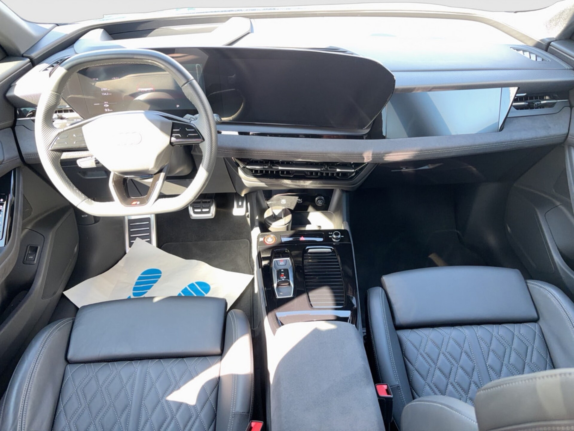Audi SQ6 SUV e-tron