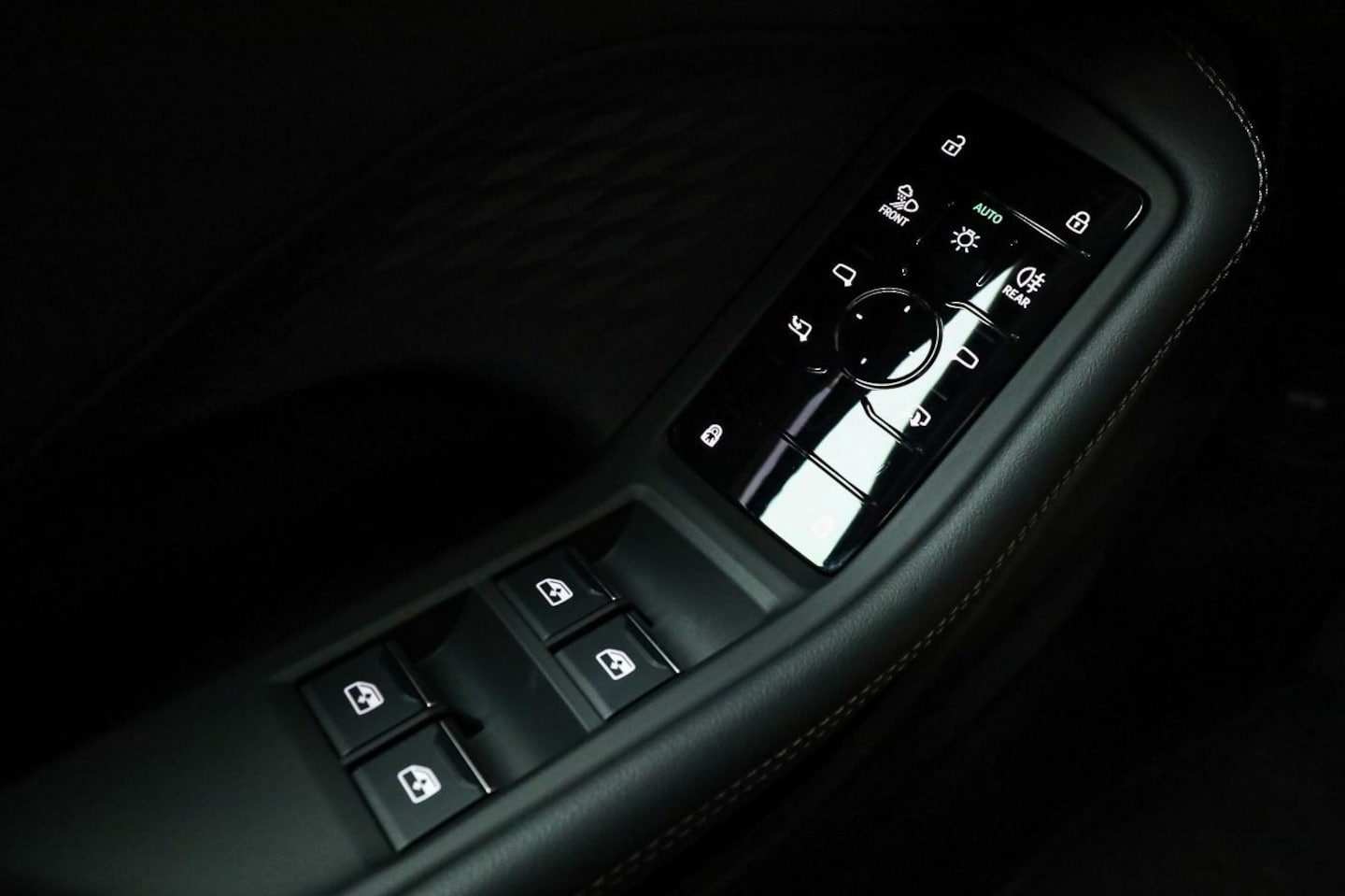 Bild über Audi A5 Avant TDI quattro 150 kW S tronic - für weitere Informationen kontaktieren Sie den Audi Partner