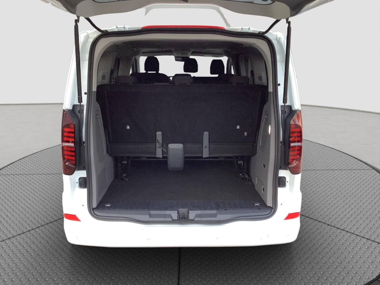 Volkswagen Caravelle – Bild 11