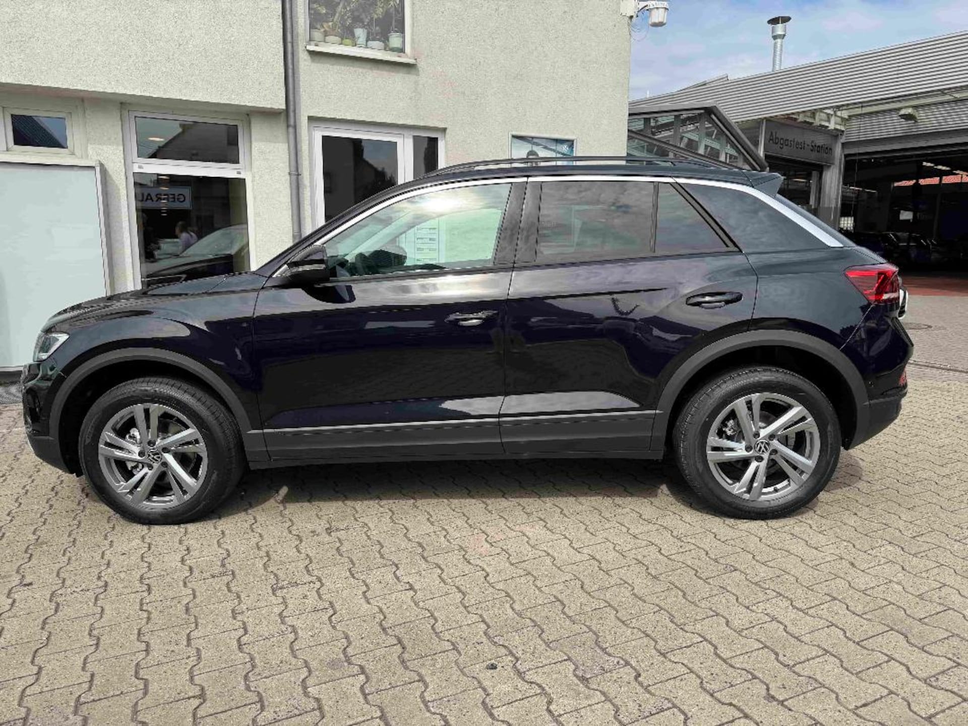 Volkswagen T-Roc Life