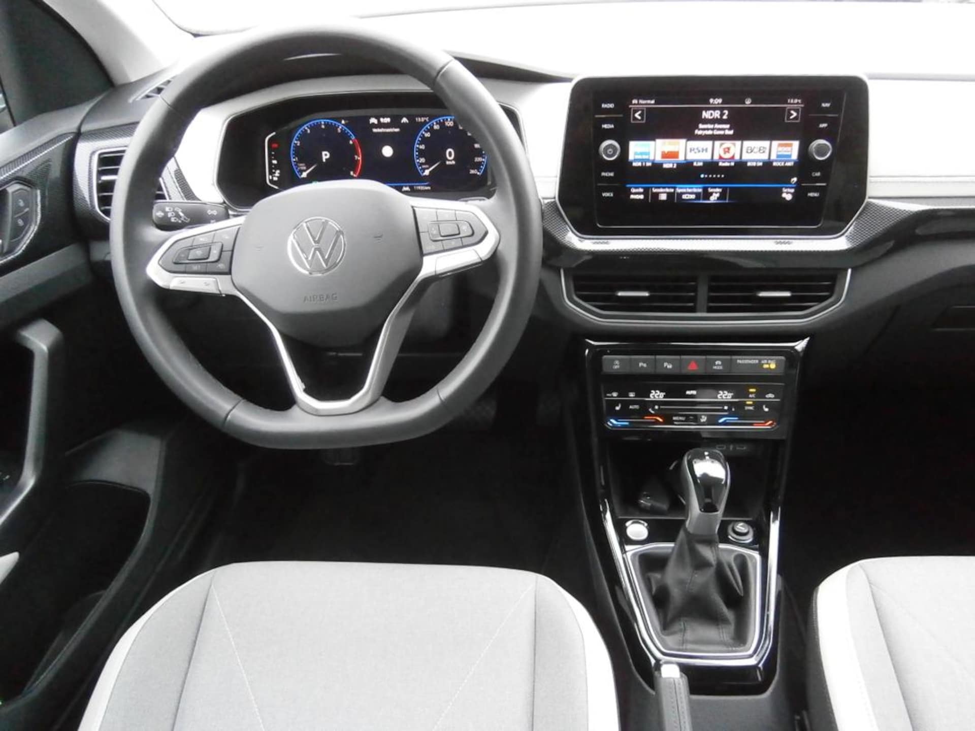 Volkswagen T-Cross Style