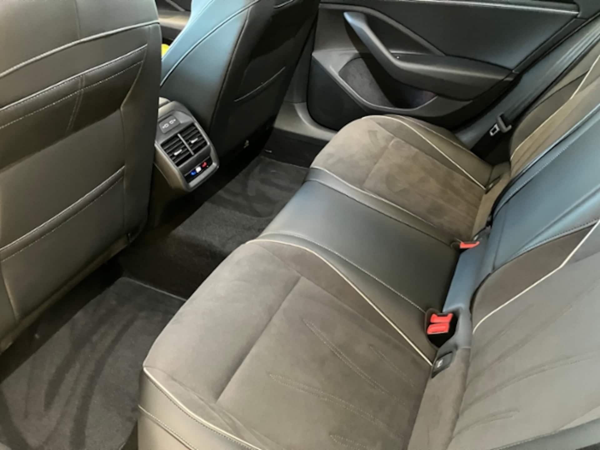 Volkswagen Passat Elegance