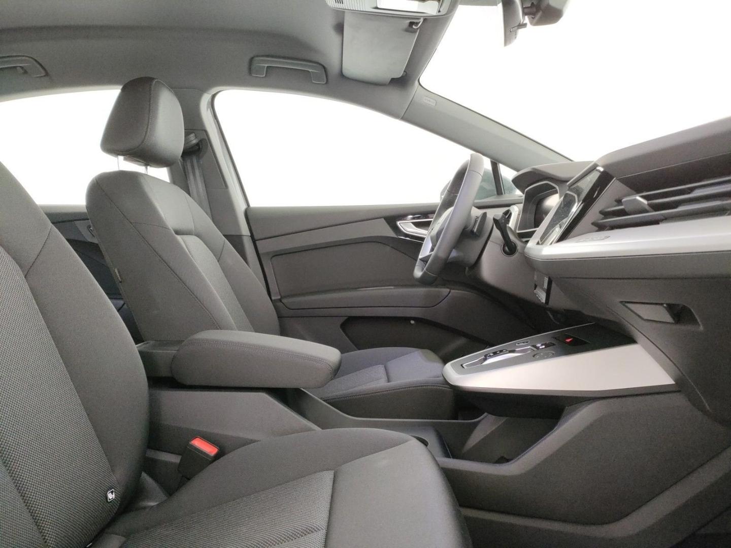 Immagine di Audi Q4 Sportback e-tron Business 45 e-tron 210,00 kW - Vista: for more details contact your dealer