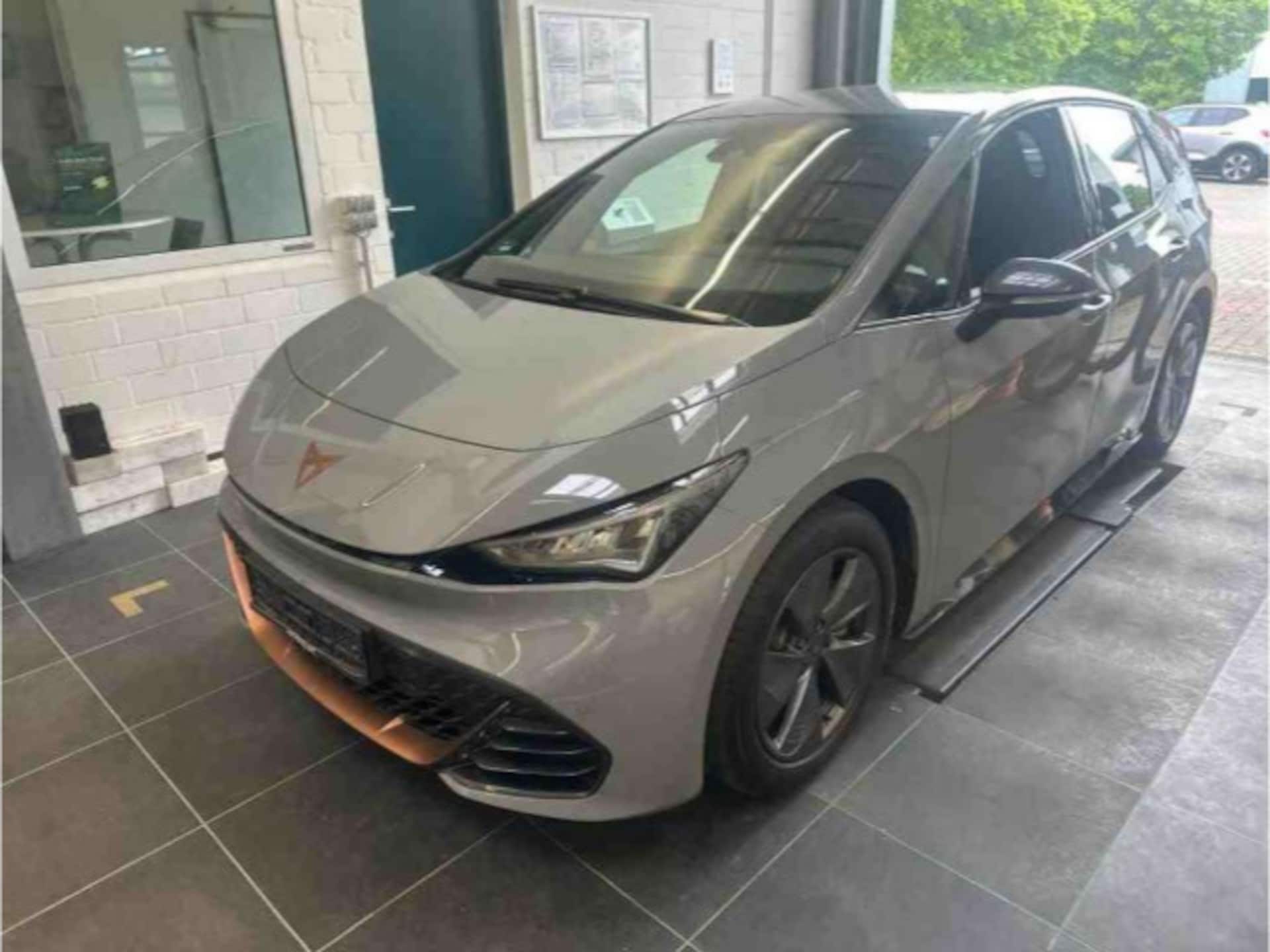CUPRA Born