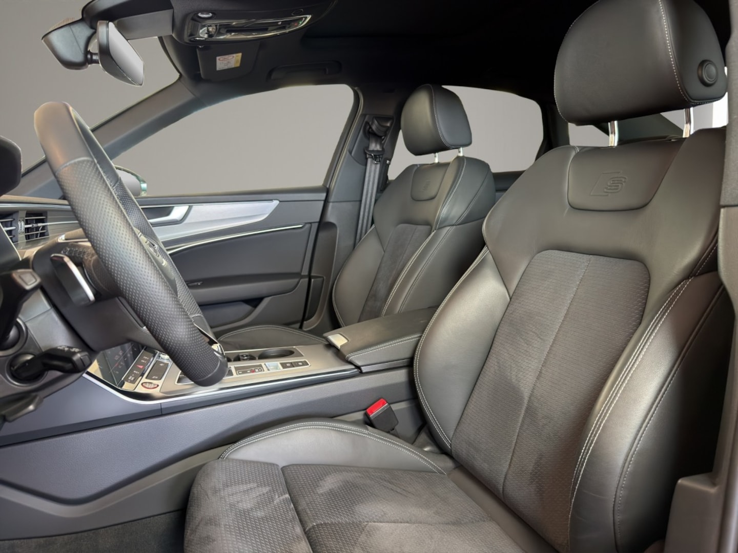 Bild über Audi S6 Limousine TDI quattro tiptronic - für weitere Informationen kontaktieren Sie den Audi Partner