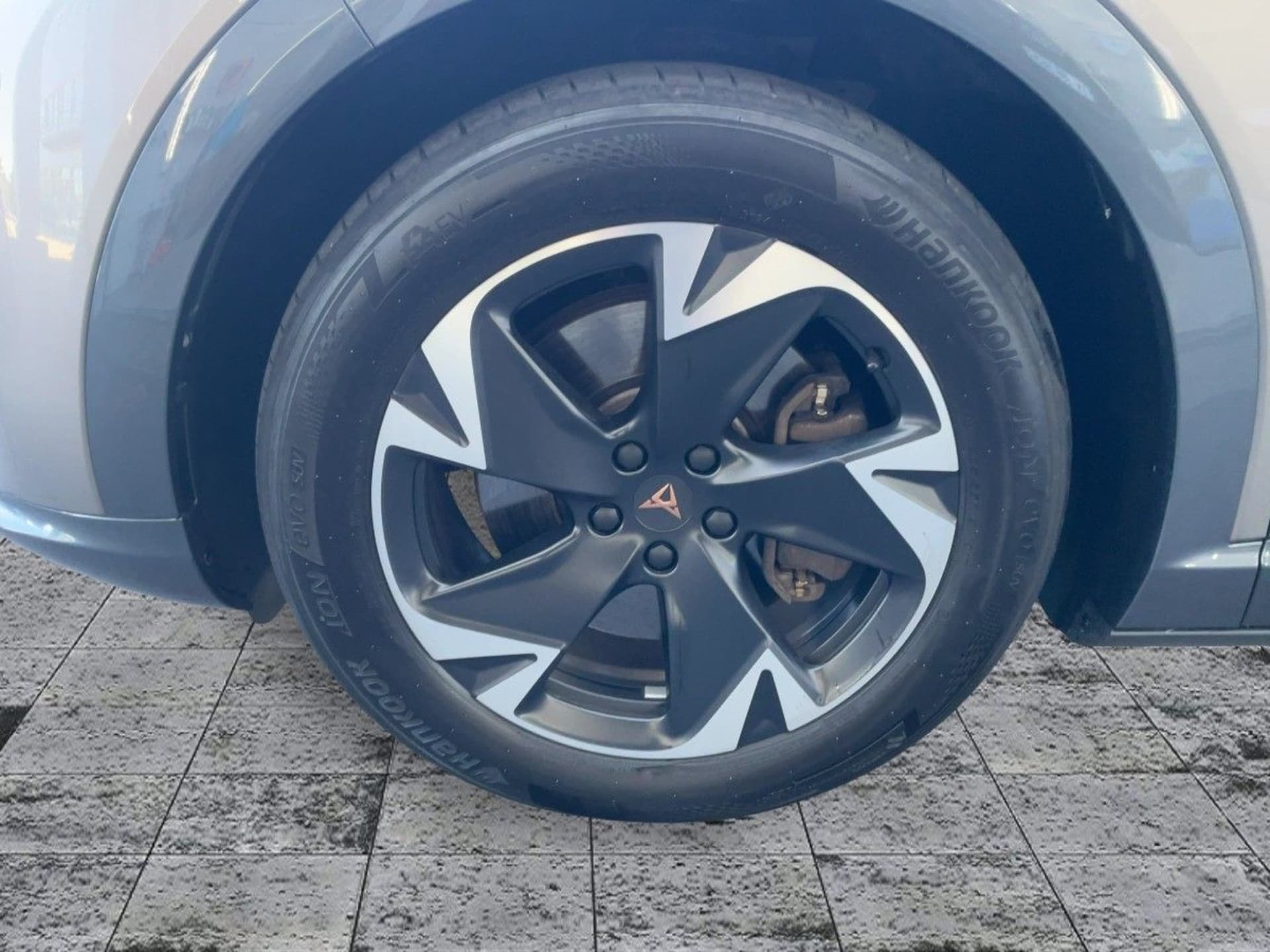 CUPRA Tavascan Endurance