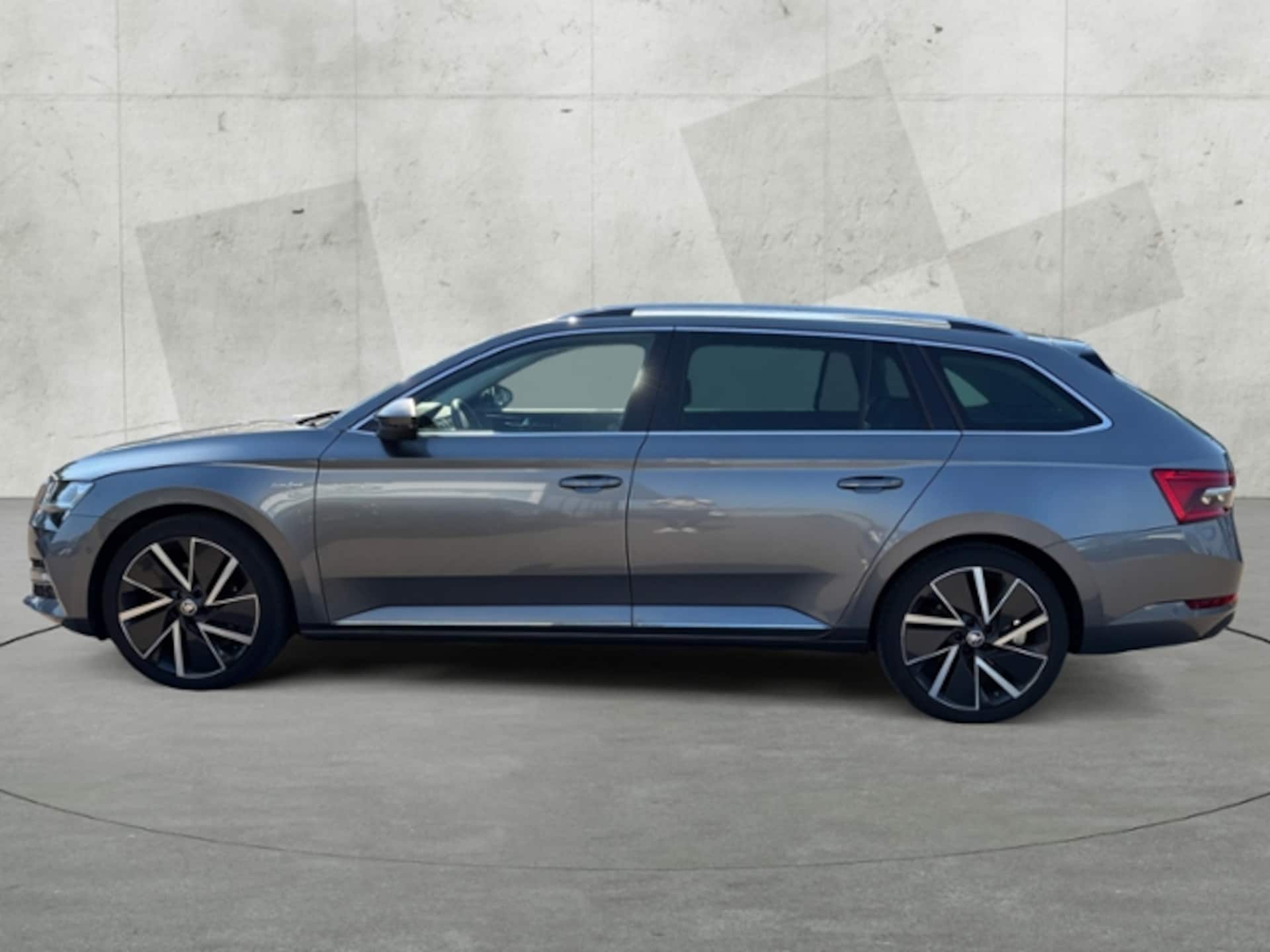 Skoda Superb Combi Laurin & Klement