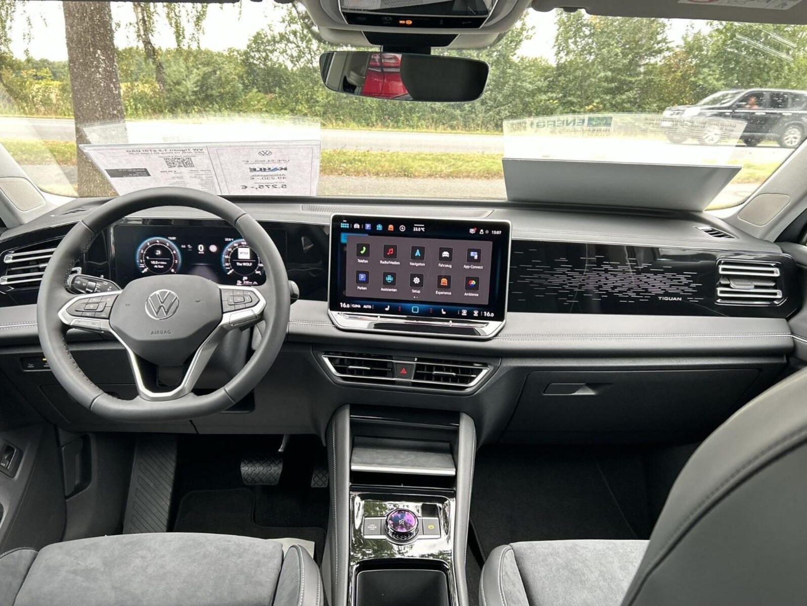 Volkswagen Tiguan – Bild 7