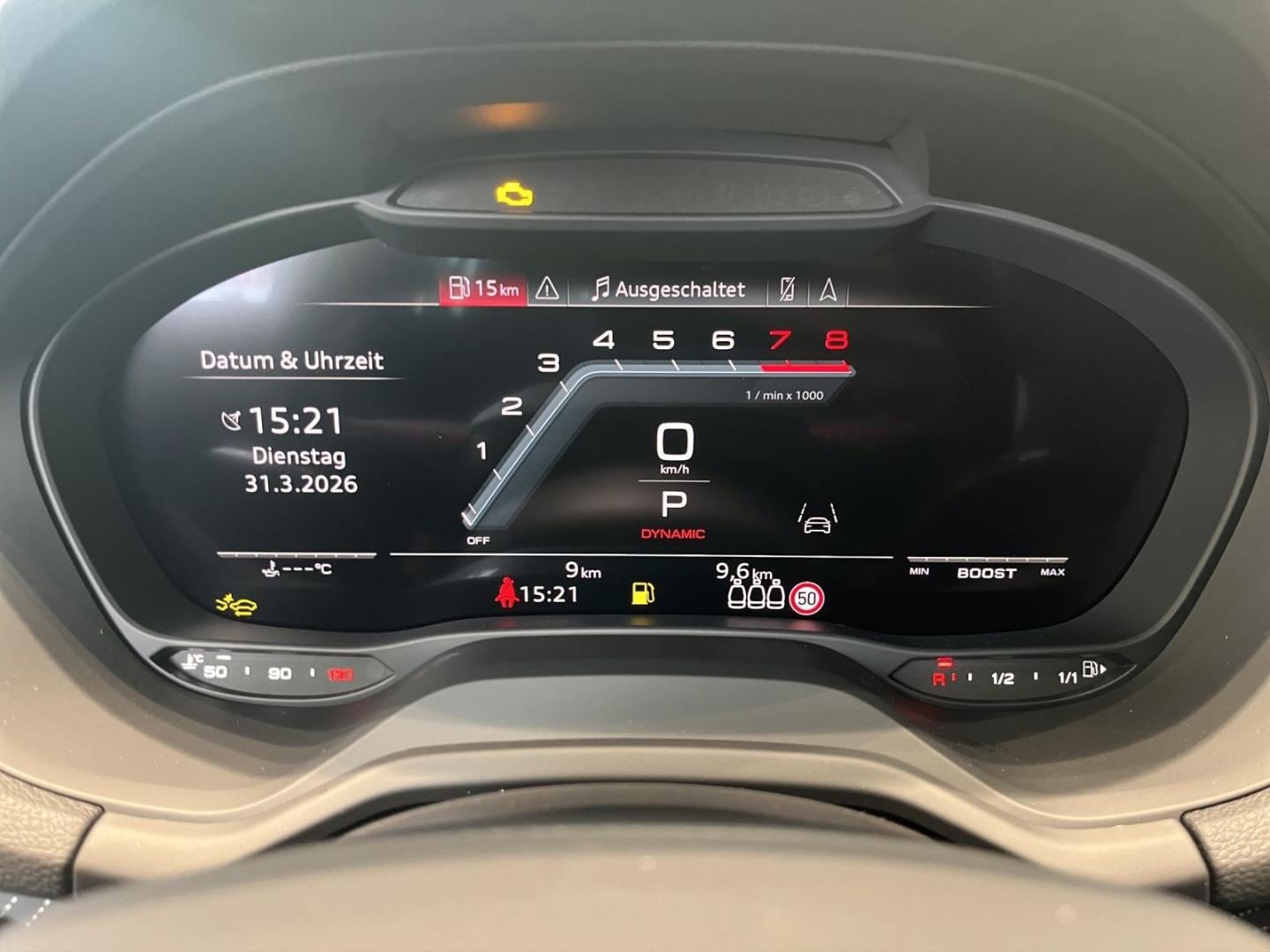 Bild über Audi SQ2 TFSI quattro S tronic - für weitere Informationen kontaktieren Sie den Audi Partner