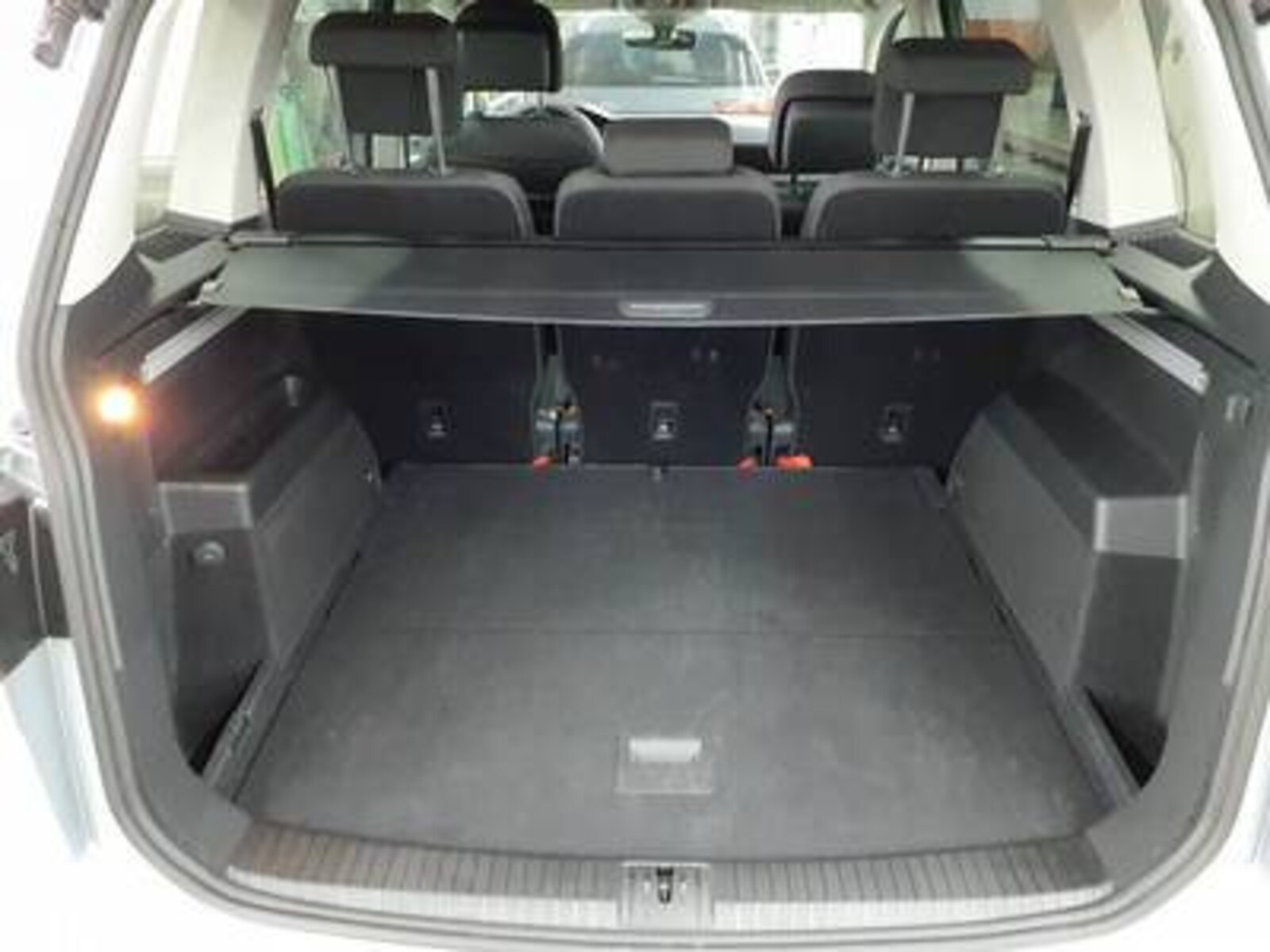 Volkswagen Touran – Bild 5