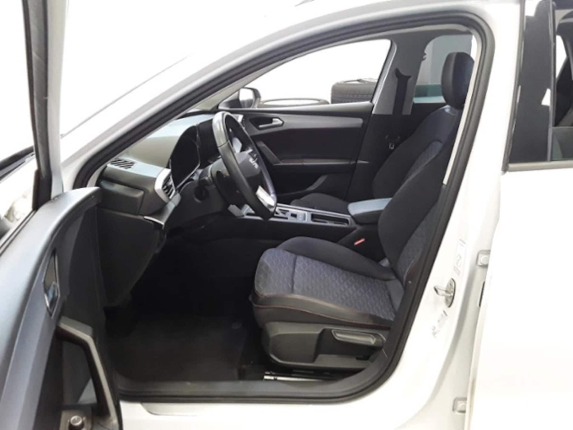SEAT Leon Sportstourer FR